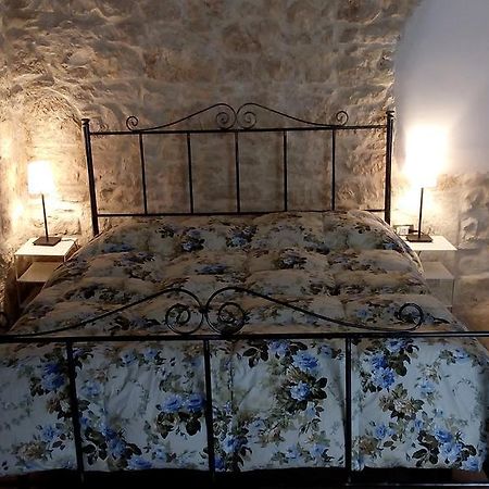 Le Camere Dell'Arco Casamassima Habitación foto