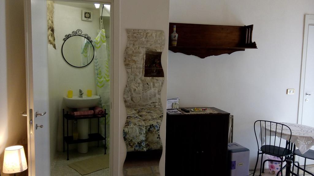 Le Camere Dell'Arco Casamassima Habitación foto