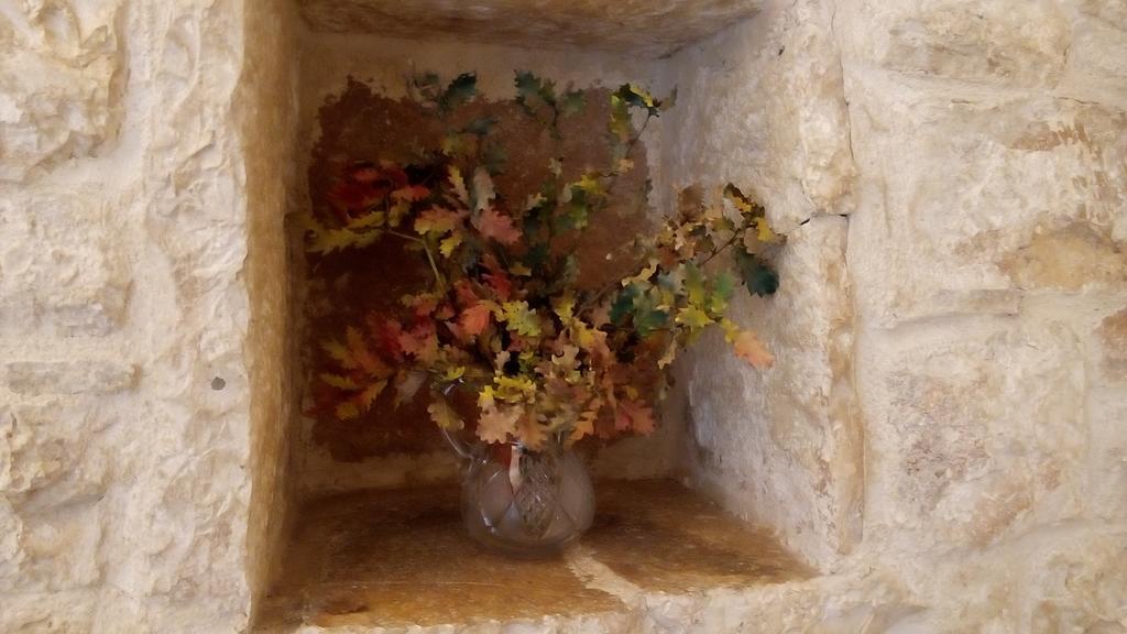 Le Camere Dell'Arco Casamassima Habitación foto